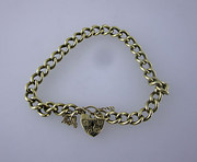 Lovely 9ct Curb Chain Bracelet