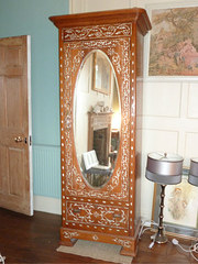 Mother of Pearl Linen Press Wa