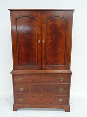 Regency Style Mahogany Linen P