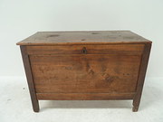 Victorian Oak Lidded Trunk Cof