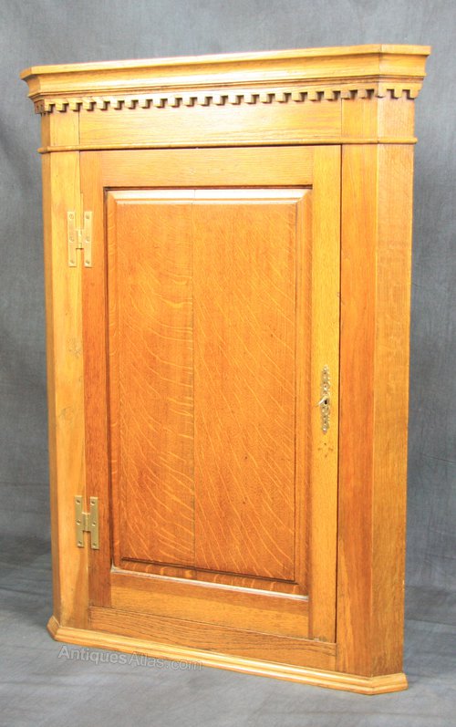 George III Oak Corner Cupboard
