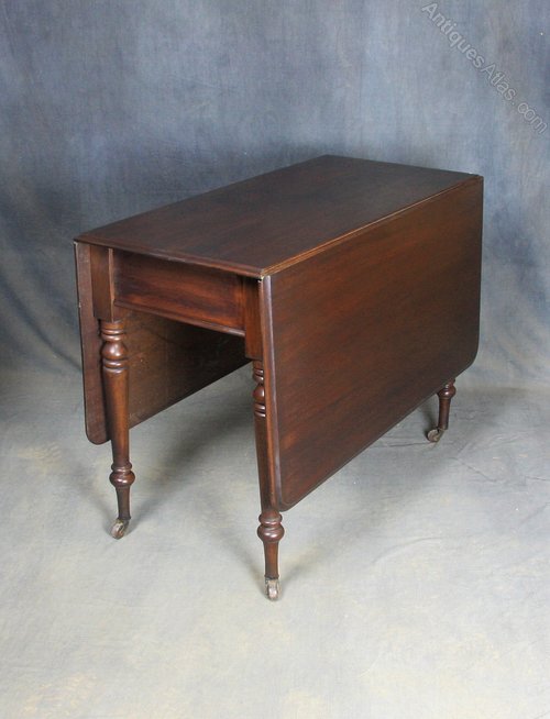 Georgian Mahogany Dining Table