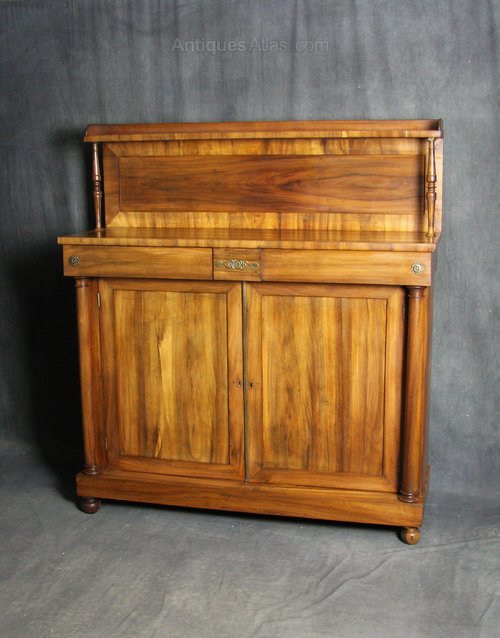 William IV Goncalo Alves Chiffonier / Sideboard