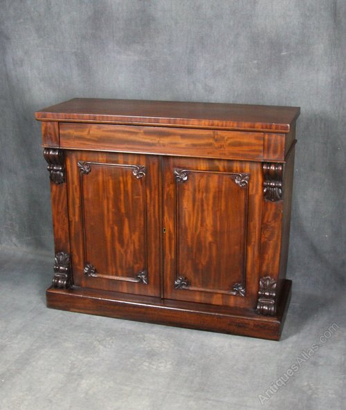 William IV Mahogany Chiffonier / Sideboard