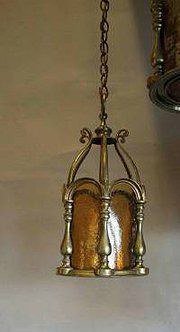 Small English hall lantern cir