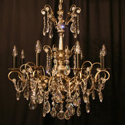 An Italian Genoa 8 Light Antiq