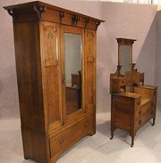 Oak arts  crafts bedroom suite