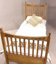 Victorian English ash single b