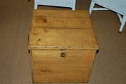 Pine Square Box