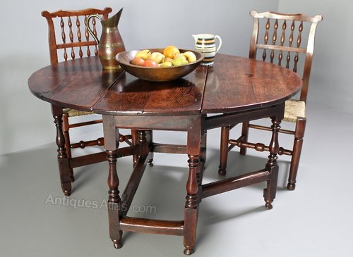 17th Century Oak Gateleg Table.