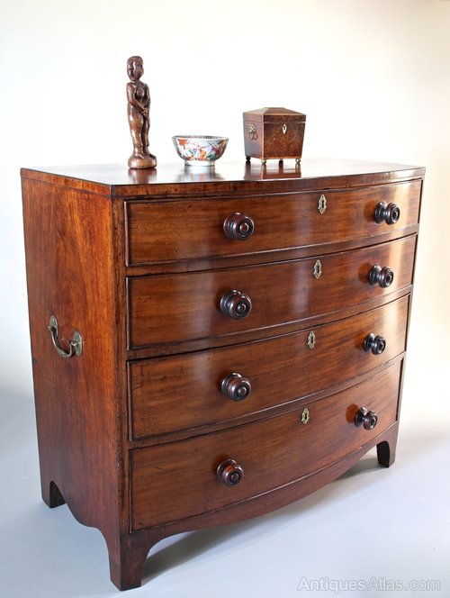 19th Century Bow Front Chest of Drawers.