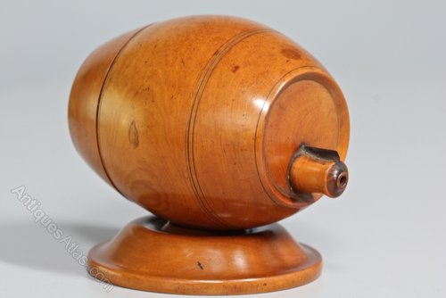 19th Century Treen Boxwood String Holder. U767