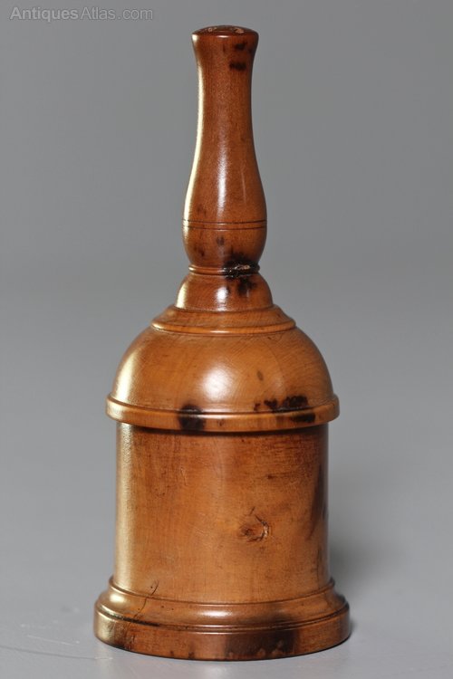 19th Century Treen Glove Powder Pot. U217