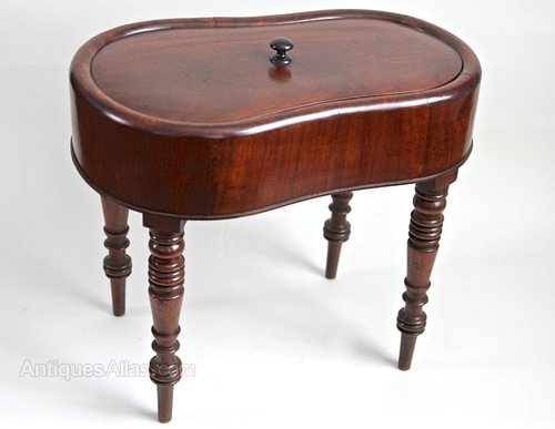 Antique Mahogany Curve Shaped Bidet. U347