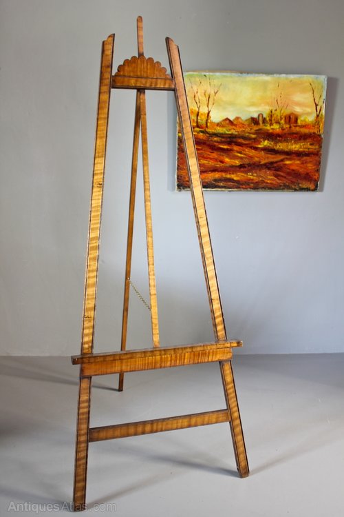Antique Maple wood Artists Easel. T833