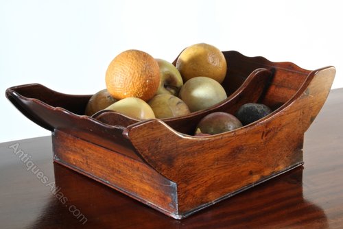 Georgian Mahogany Cheese Coaster. U545