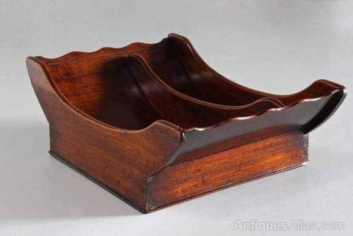Georgian Mahogany Cheese Coaster. U545