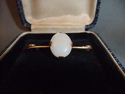 15ct Opal Brooch