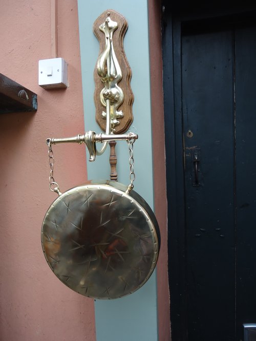 Arts & Crafts brass wall dinner gong