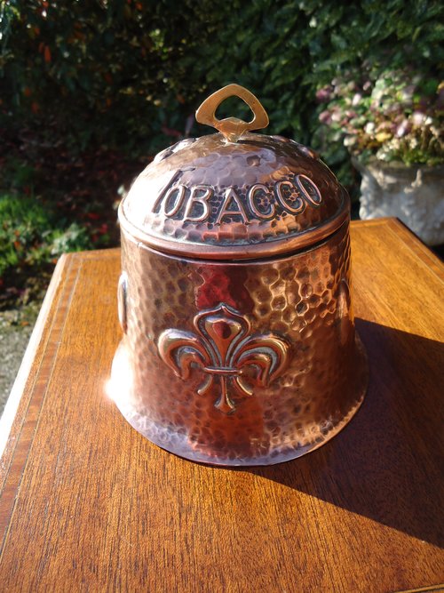 Arts & Crafts copper tabacco jar