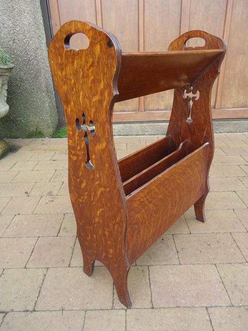 Arts & Crafts oak magazine rack