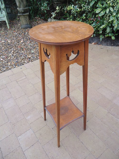 Arts & Crafts oak plant stand