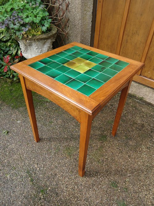Arts & Crafts oak tiled top table