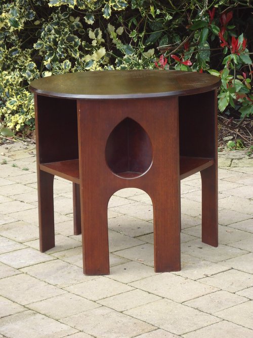 Arts & Crafts round book teardrop table in oak