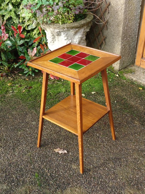 Arts & Crafts tiled top table