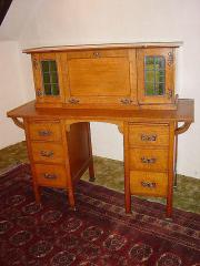Arts  crafts oak desksecretair