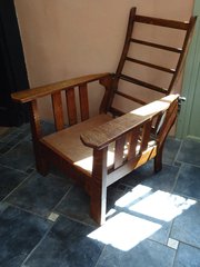 Fabulous Arts & Crafts Oak reclining Chair