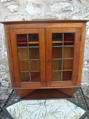 Gorgoeus arts  crafts glazed c