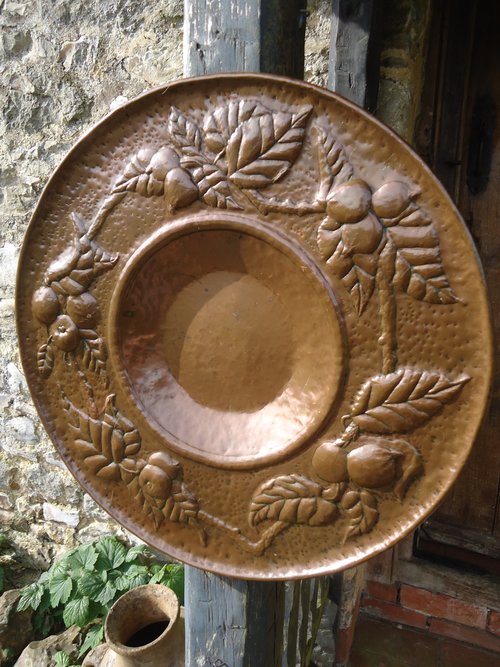 Large Arts & Crafts Newlyn copper charger