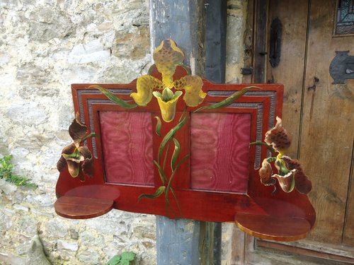 Pretty Art Nouveau painted double photo frame