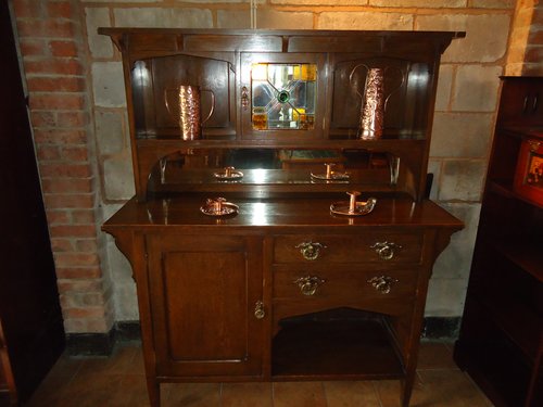 Small Arts & Crafts oak sideboard