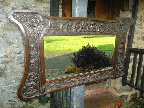 Superb Arts & Crafts caved oak overmantle