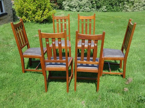 Superb set of 6 Arts & Crafts dining chairs