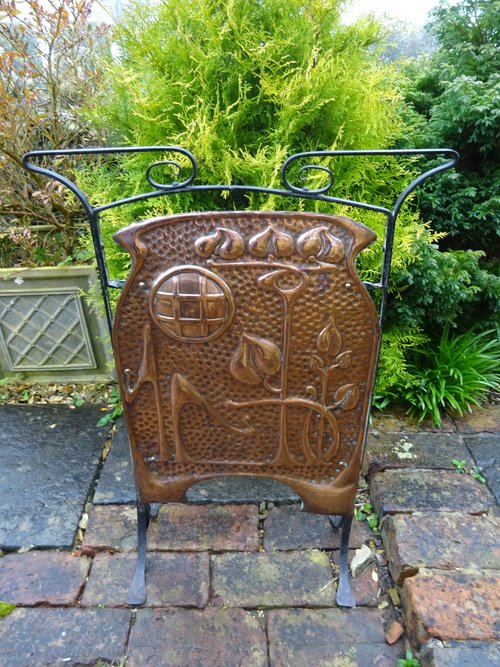 Unusual Arts & Crafts copper fire screen