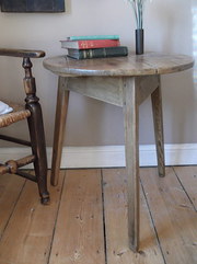 Victorian pine cricket table