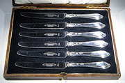 Boxed Knives