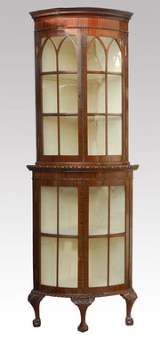 mahogany bow fronted corner ca