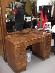 antique furniture burr walnut dressing table Burr Walnut dressing table