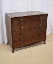 Georgian Bachelors Chest Of Dr