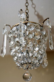 Late Victorian cut glass bag c