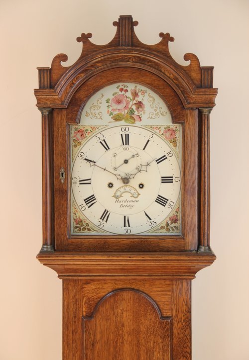 Kent Oak Longcae Clock by Hardeman of Bridge
