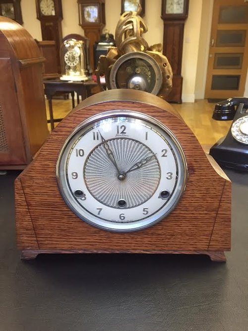 C 1938 Art Deco mantle clock.