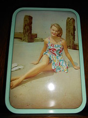 1950s Bathing Beauty Toffee Ti