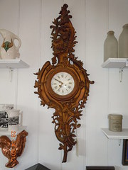 Stunning Hand Carved Giltwood