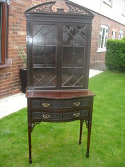 Antique Mahogany Chippendale R
