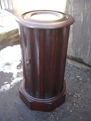 antique furniture round mahogany bedside Antique Round Mahogany Bedside
